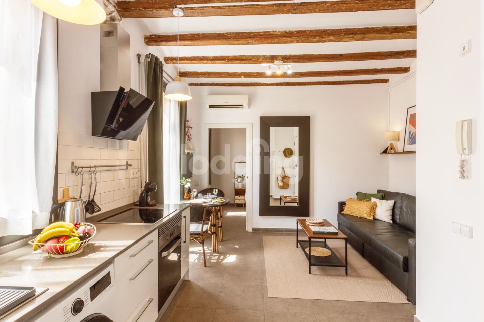 Especialistas en alquiler temporal en Barcelona: ¿quiénes son los inquilinos de este servicio?